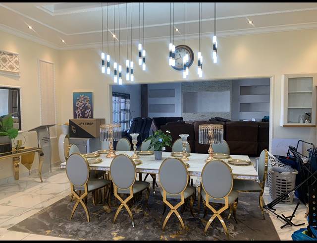 5 BEDROOM HOUSE FOR SALE IN KAYDALE